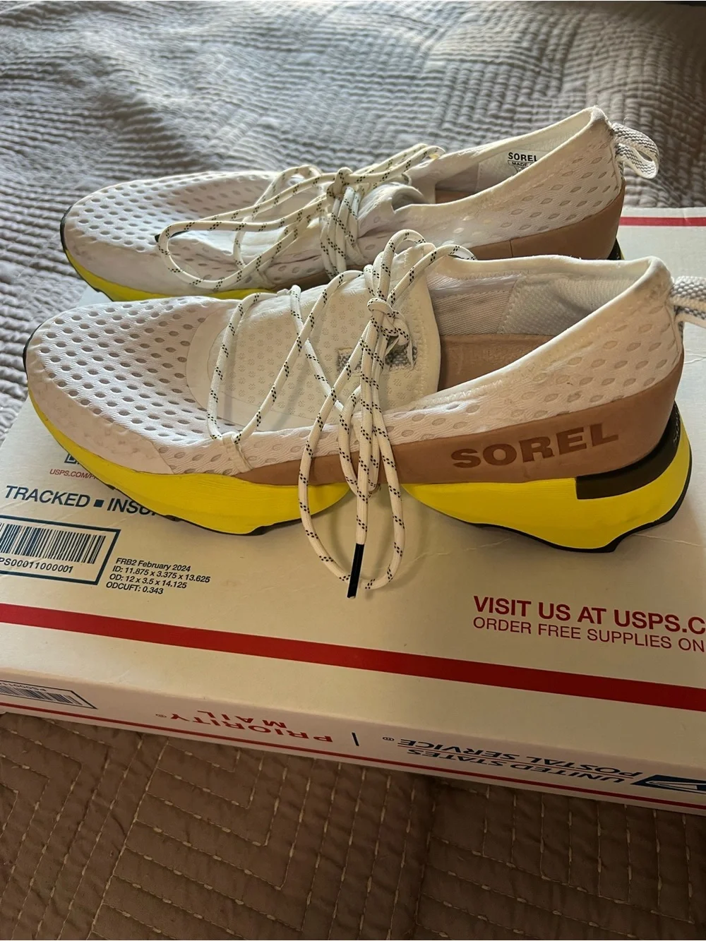 Sorel Kinetic Impact Lace Women White Sea Salt Yellow Size 10 Athletic Sneaker